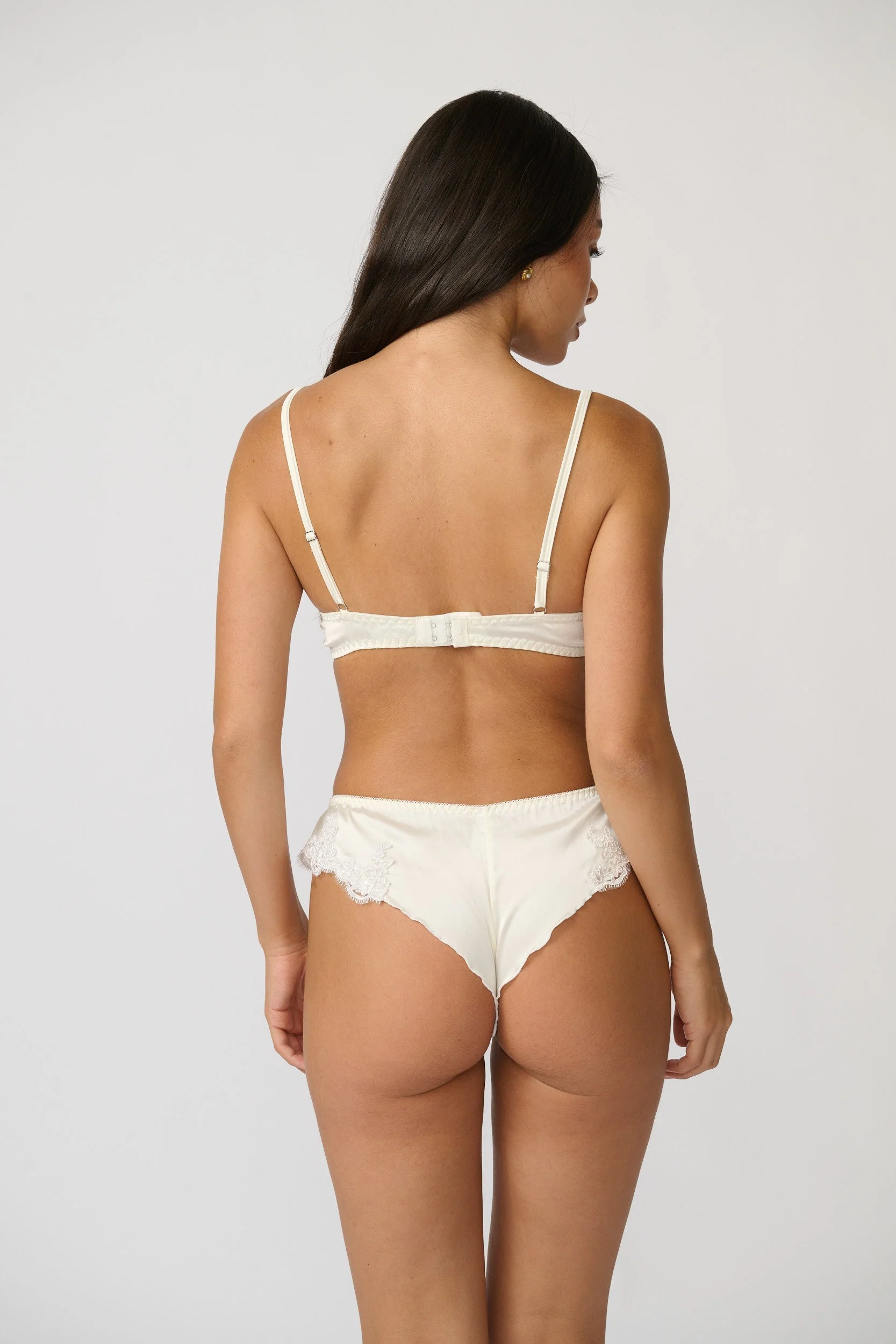 Jean Bralette Antique - Image 10
