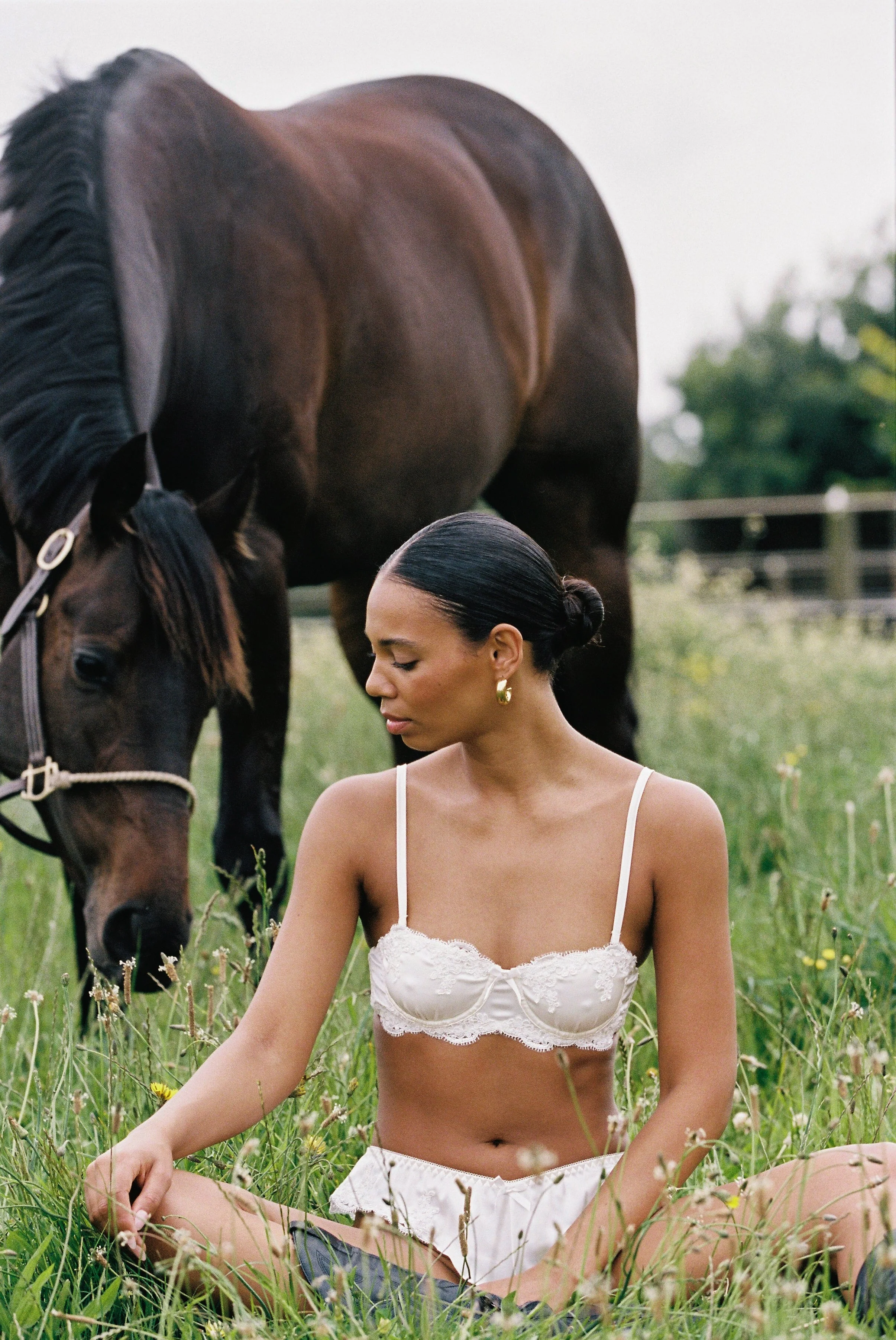 Jean Underwire Antique - Image 6