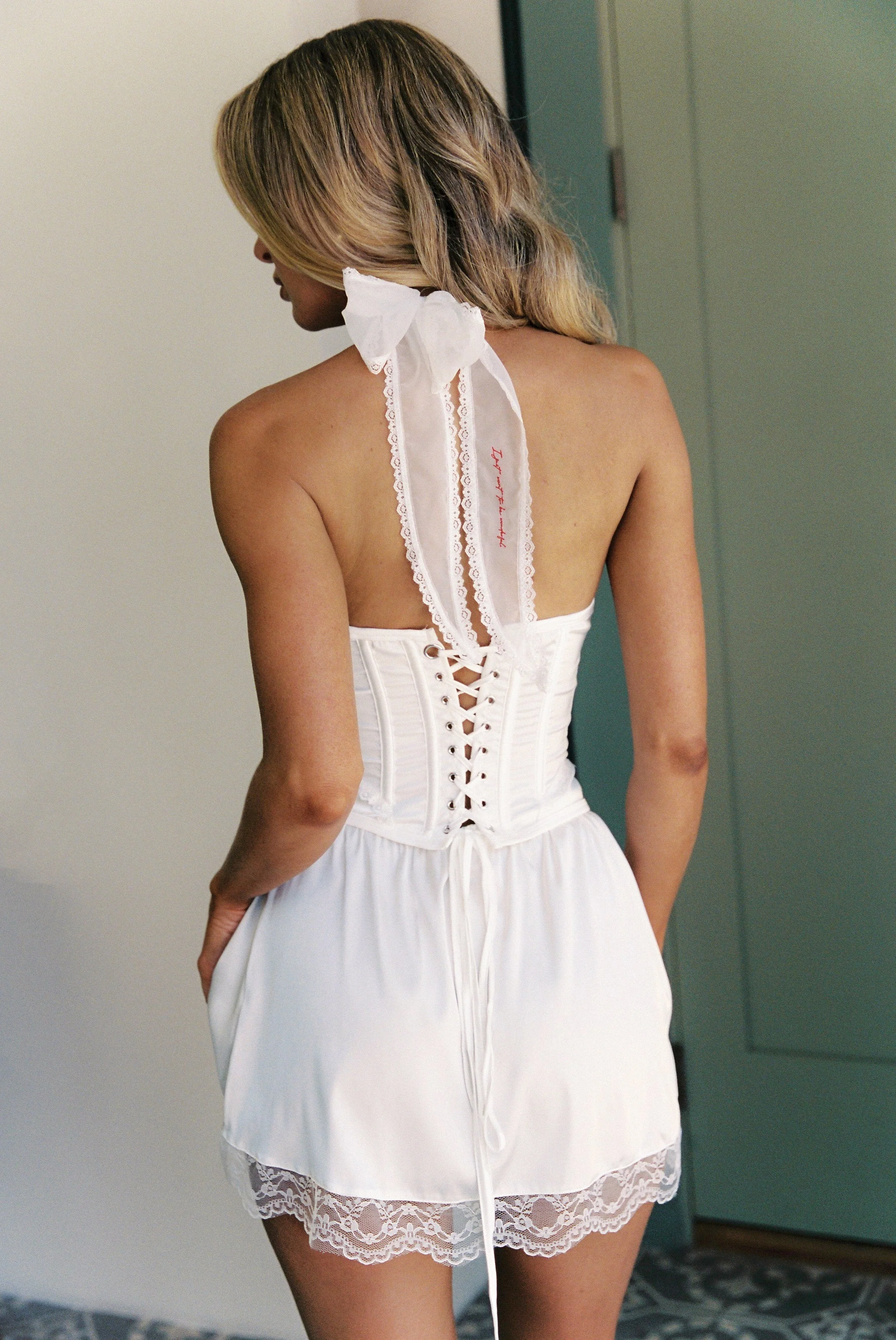 Marilyn Corset Ivory - Image 3