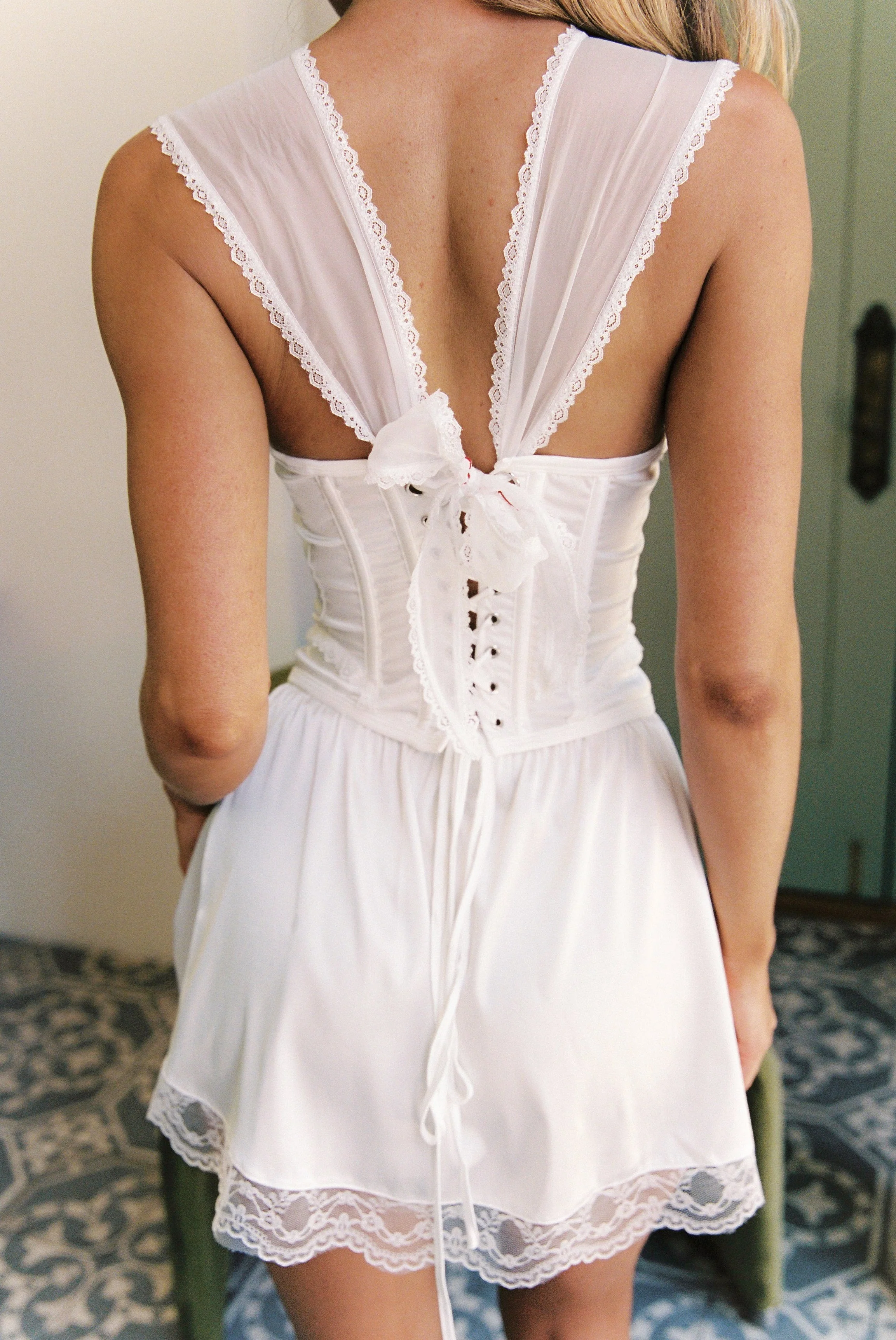 Marilyn Corset Ivory - Image 4