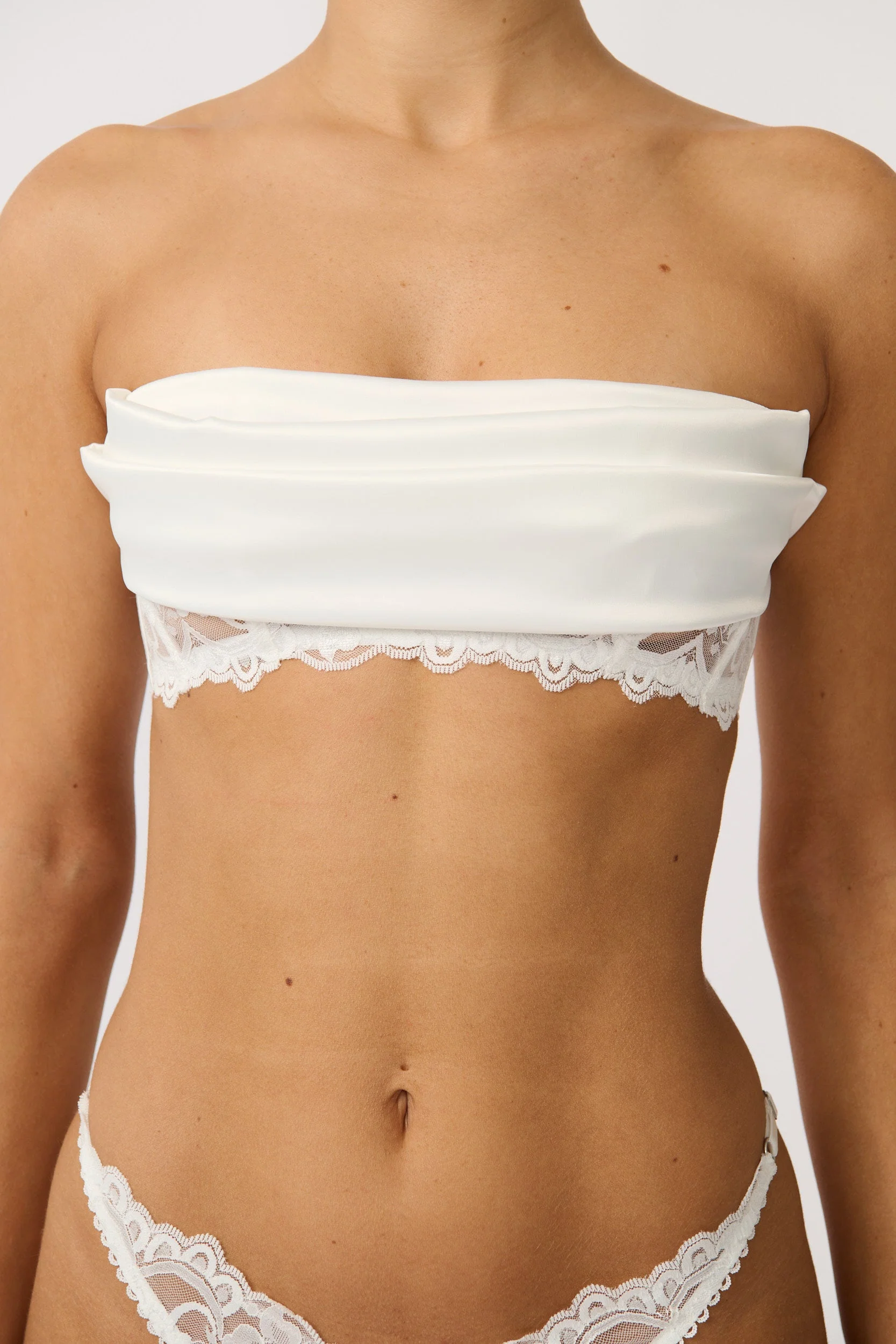 Sasha Set White - Image 7