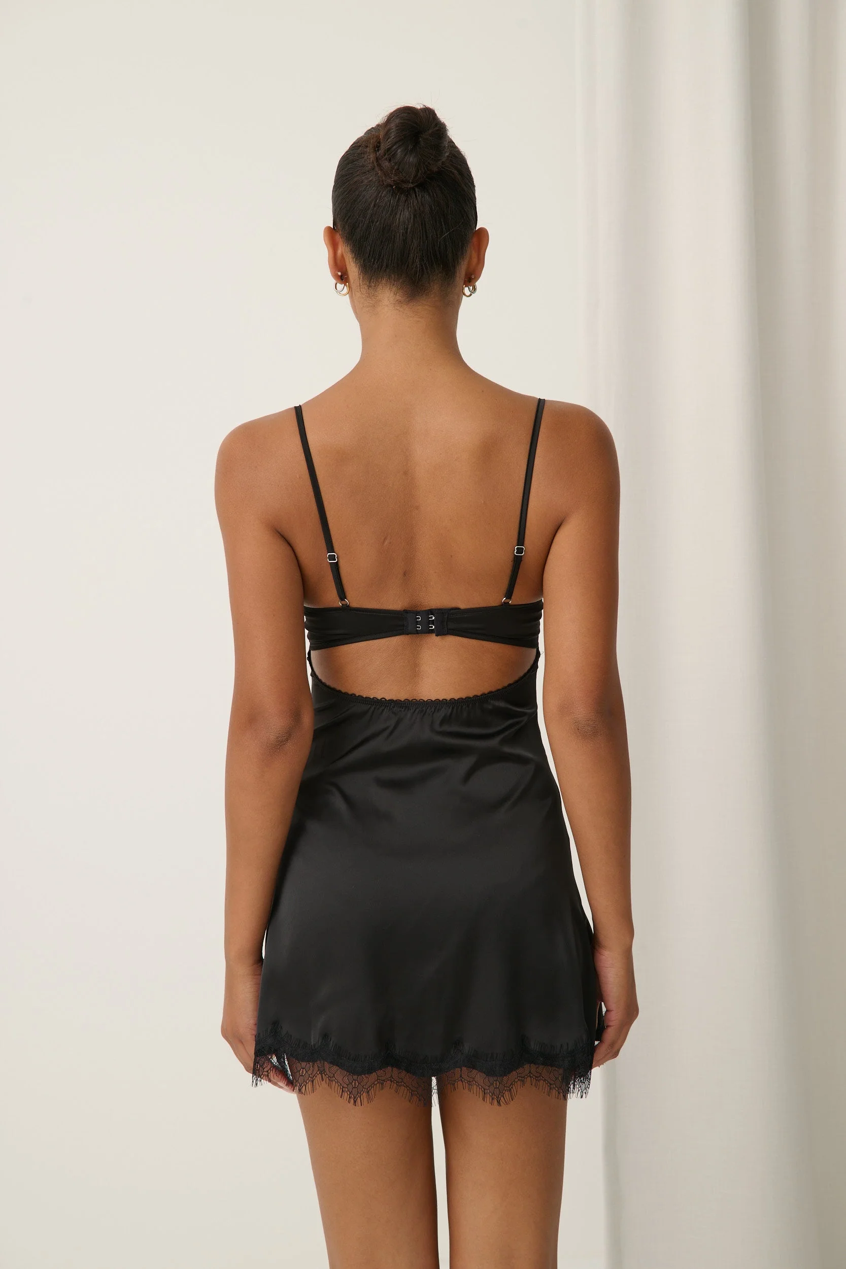 Sorrento Slip Black - Image 2