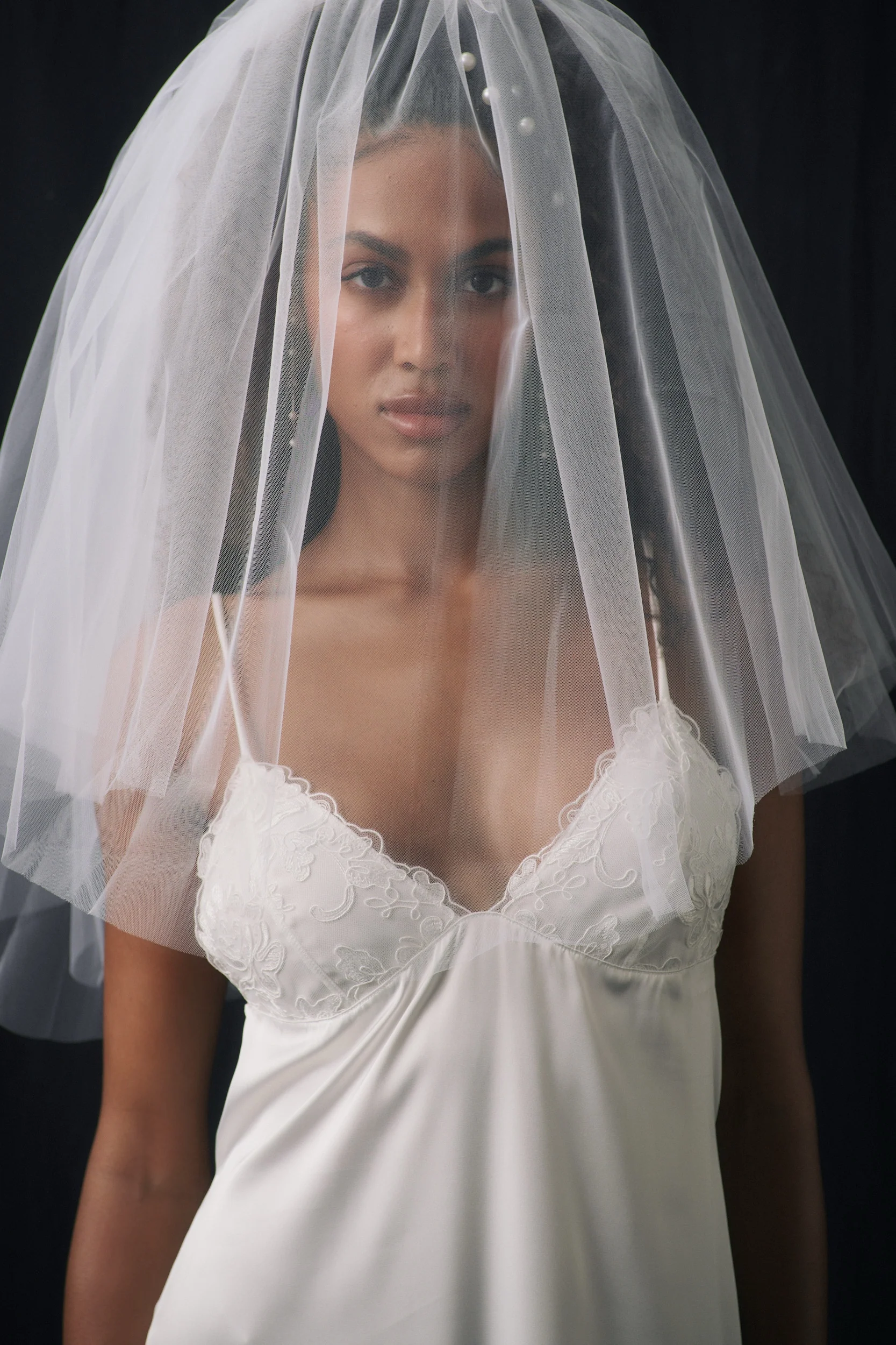Vegas Veil White - Image 12